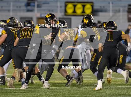 Thumbnail 3 in Gateway vs. Archbishop Wood (PIAA Class 5A Final) photogallery.