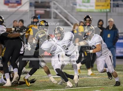 Thumbnail 3 in Gateway vs. Archbishop Wood (PIAA Class 5A Final) photogallery.