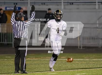 Thumbnail 2 in Gateway vs. Archbishop Wood (PIAA Class 5A Final) photogallery.