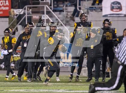 Thumbnail 3 in Gateway vs. Archbishop Wood (PIAA Class 5A Final) photogallery.