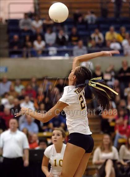Thumbnail 1 in St. Francis vs. Oak Ridge (CIF SJS D2 Final) photogallery.