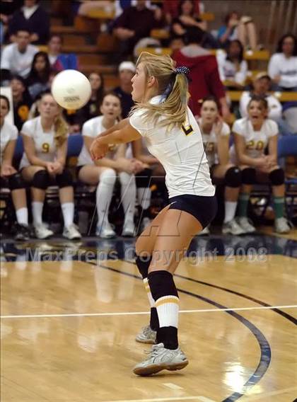 Thumbnail 1 in St. Francis vs. Oak Ridge (CIF SJS D2 Final) photogallery.