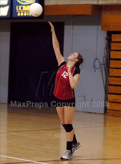 Thumbnail 1 in St. Francis vs. Oak Ridge (CIF SJS D2 Final) photogallery.