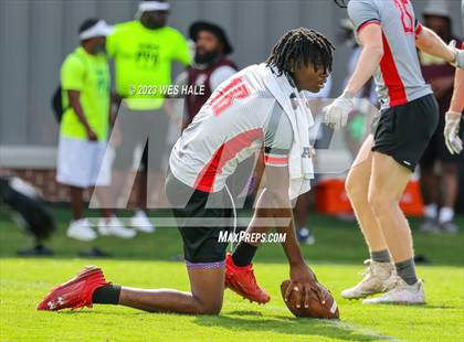 Thumbnail 2 in Horn Lake vs Center Hill (U of Memphis 7v7) photogallery.