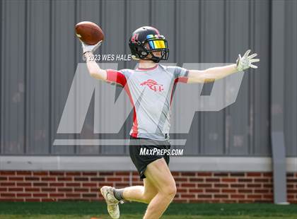 Thumbnail 1 in Horn Lake vs Center Hill (U of Memphis 7v7) photogallery.