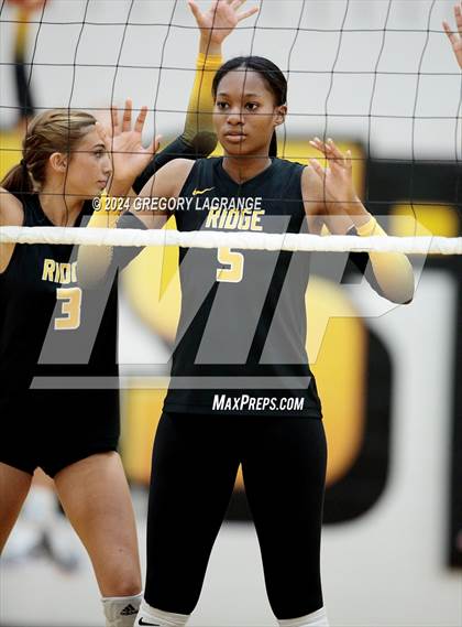 Thumbnail 2 in Guyer vs Fossil Ridge photogallery.