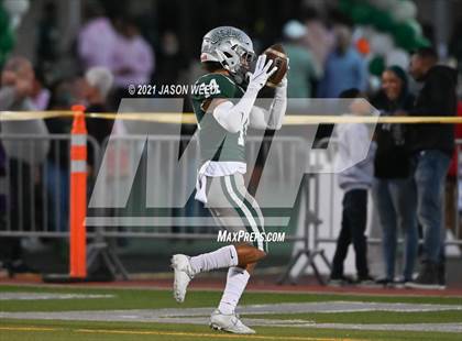 Thumbnail 3 in California @ De La Salle photogallery.