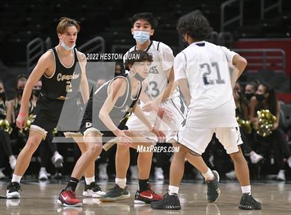 Thumbnail 2 in Canyon vs. San Gabriel Academy photogallery.