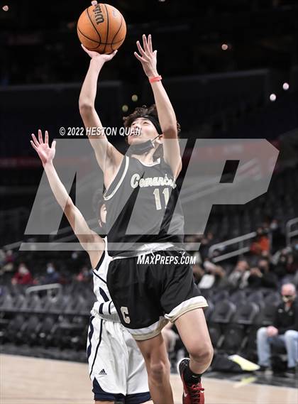 Thumbnail 2 in Canyon vs. San Gabriel Academy photogallery.