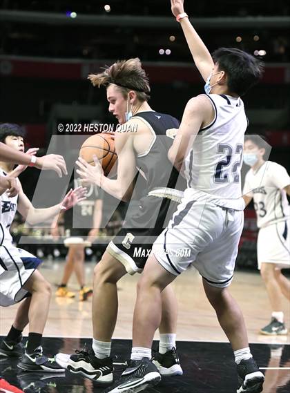 Thumbnail 2 in Canyon vs. San Gabriel Academy photogallery.