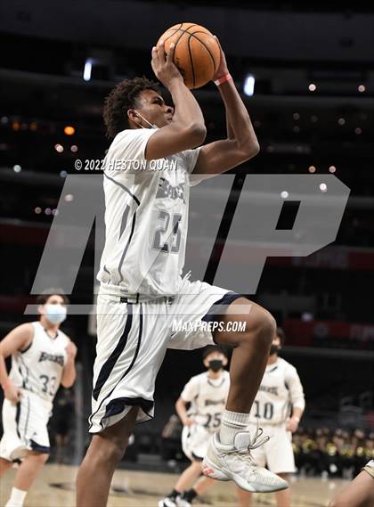 Thumbnail 1 in Canyon vs. San Gabriel Academy photogallery.