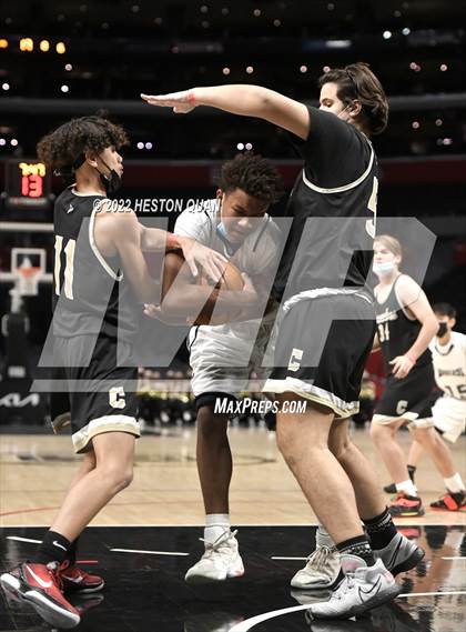 Thumbnail 3 in Canyon vs. San Gabriel Academy photogallery.