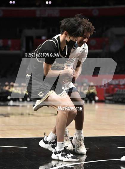 Thumbnail 1 in Canyon vs. San Gabriel Academy photogallery.