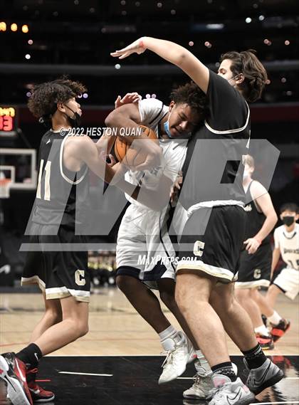 Thumbnail 2 in Canyon vs. San Gabriel Academy photogallery.