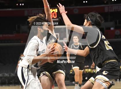 Thumbnail 1 in Canyon vs. San Gabriel Academy photogallery.