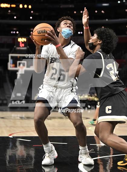 Thumbnail 2 in Canyon vs. San Gabriel Academy photogallery.