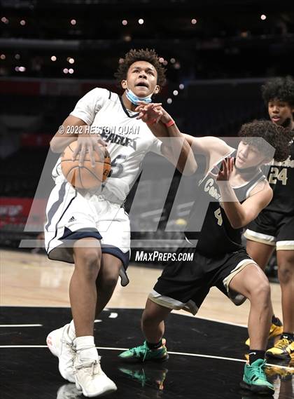 Thumbnail 1 in Canyon vs. San Gabriel Academy photogallery.