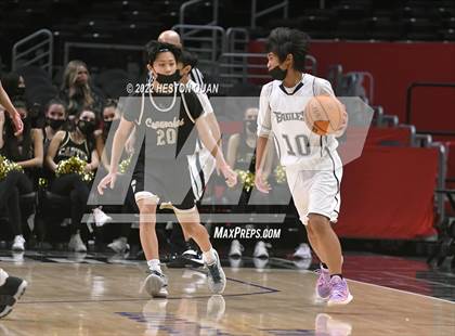 Thumbnail 1 in Canyon vs. San Gabriel Academy photogallery.