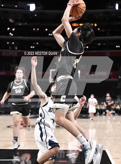 Thumbnail 2 in Canyon vs. San Gabriel Academy photogallery.