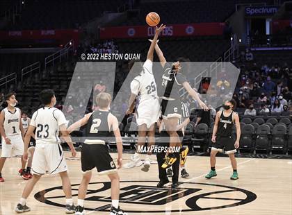 Thumbnail 3 in Canyon vs. San Gabriel Academy photogallery.