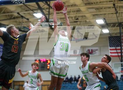 Thumbnail 2 in Mountain View vs. Ridgeline (Eagle Holiday Shootout) photogallery.