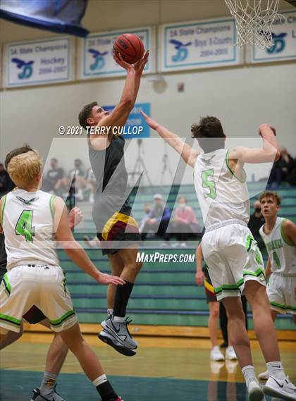 Thumbnail 3 in Mountain View vs. Ridgeline (Eagle Holiday Shootout) photogallery.