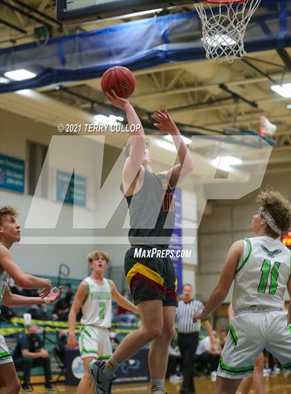 Thumbnail 3 in Mountain View vs. Ridgeline (Eagle Holiday Shootout) photogallery.