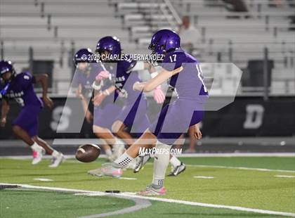 Thumbnail 1 in FR: A&M Consolidated @ College Station (A Teams) photogallery.