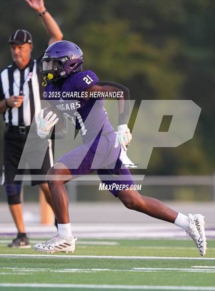 Thumbnail 3 in FR: A&M Consolidated @ College Station (A Teams) photogallery.