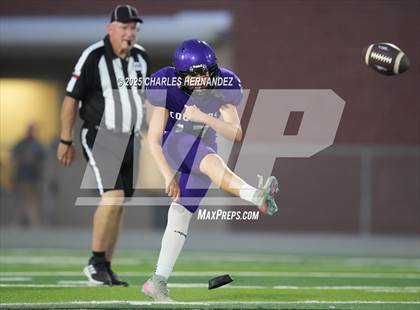 Thumbnail 2 in FR: A&M Consolidated @ College Station (A Teams) photogallery.