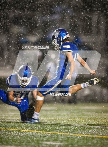 Thumbnail 3 in Bureau Valley @ Newman Central Catholic photogallery.