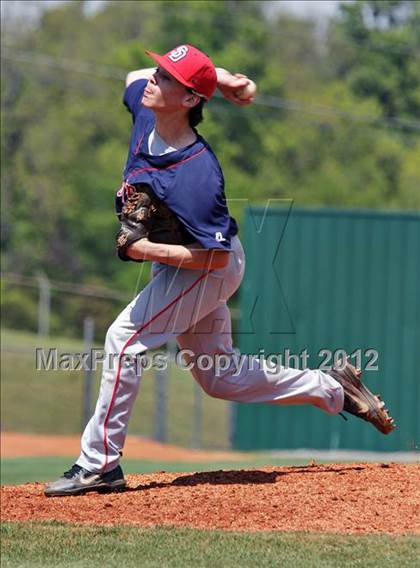 Thumbnail 3 in Maryville vs South Doyle (Daily Times Classic) photogallery.