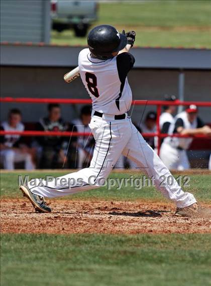 Thumbnail 1 in Maryville vs South Doyle (Daily Times Classic) photogallery.
