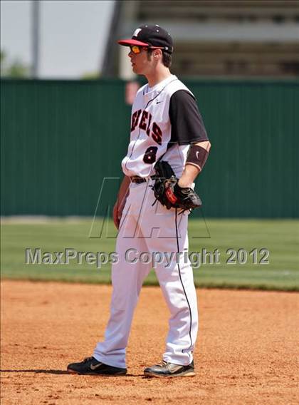 Thumbnail 3 in Maryville vs South Doyle (Daily Times Classic) photogallery.