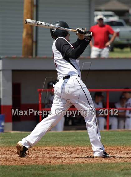 Thumbnail 2 in Maryville vs South Doyle (Daily Times Classic) photogallery.