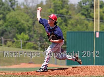 Thumbnail 2 in Maryville vs South Doyle (Daily Times Classic) photogallery.