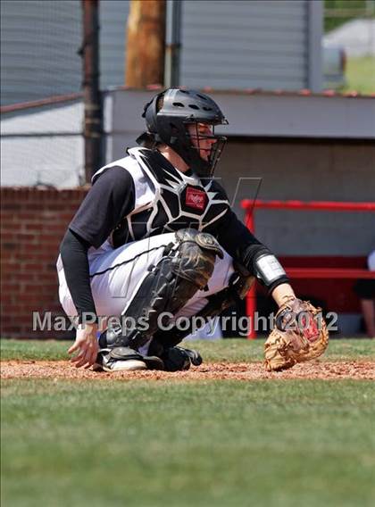 Thumbnail 2 in Maryville vs South Doyle (Daily Times Classic) photogallery.