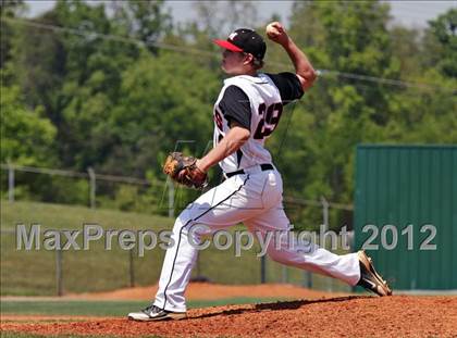 Thumbnail 2 in Maryville vs South Doyle (Daily Times Classic) photogallery.
