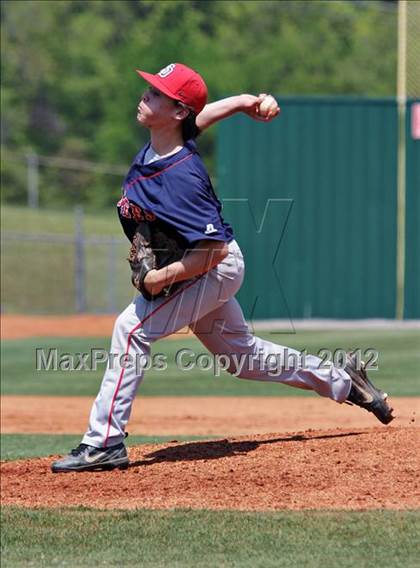Thumbnail 3 in Maryville vs South Doyle (Daily Times Classic) photogallery.