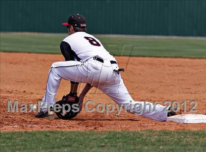 Thumbnail 3 in Maryville vs South Doyle (Daily Times Classic) photogallery.