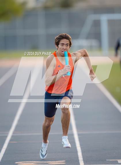 Thumbnail 3 in Centennial @ Roosevelt (4 x 400 Meter) photogallery.