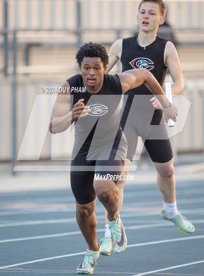 Thumbnail 1 in Centennial @ Roosevelt (4 x 400 Meter) photogallery.