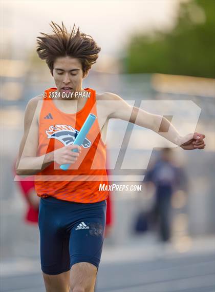 Thumbnail 1 in Centennial @ Roosevelt (4 x 400 Meter) photogallery.