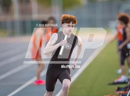 Thumbnail 3 in Centennial @ Roosevelt (4 x 400 Meter) photogallery.
