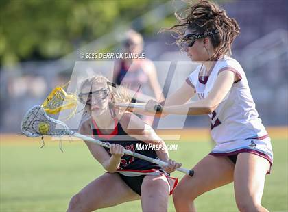 Thumbnail 2 in North Shore vs. South Side (Class C Semifinal) photogallery.