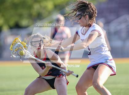 Thumbnail 3 in North Shore vs. South Side (Class C Semifinal) photogallery.