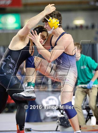 Thumbnail 2 in WIAA 3A 170 LB Championship photogallery.