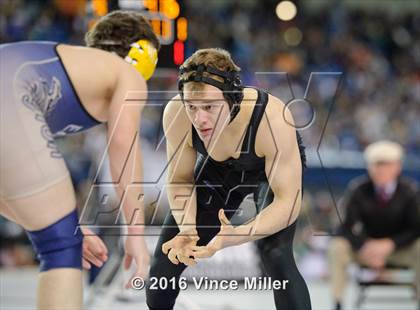 Thumbnail 3 in WIAA 3A 170 LB Championship photogallery.