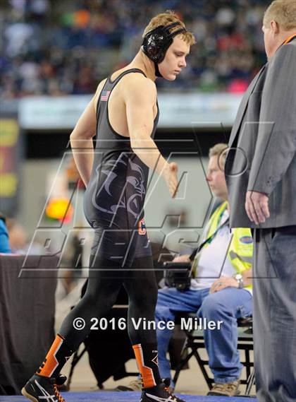 Thumbnail 1 in WIAA 3A 170 LB Championship photogallery.