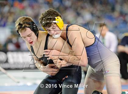 Thumbnail 2 in WIAA 3A 170 LB Championship photogallery.